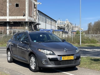 Renault Mégane Estate 1.4 TCe Parisienne | Trekhaak | Navigatie