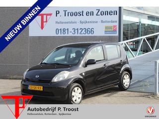 Daihatsu Sirion 2 1.0-12V Trend Radio-CD speler/Elektrische ramen/Elektrisch verstelbare spiegels.