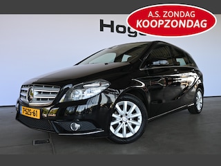 Mercedes-Benz B-klasse 180 Ambition Airco Trekhaak Navigatie Stoelverwarming Elektrisch Pakket Inruil Mogelijk!