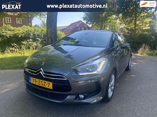 Citroën DS5 2.0 Hybrid4 Business Executive Aut.| Panorama | Massage | Head-Up | Stoelverwarmd | Sportstoelen | Trekhaak | Historie