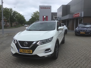 Nissan Qashqai 1.3 DIG-T 160 DCT N-Connecta Design-pack