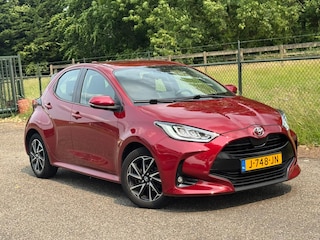 Toyota Yaris 1.5 VVT-i First Edition /BTW/Led/Navi/Camera/