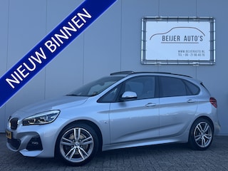 BMW 2-serie Tourer 220i High Executive M-pakket/Trekhaak/Pano.