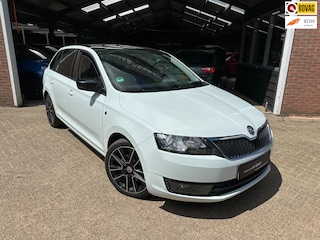 Skoda Rapid Spaceback 1.4 TSI Greentech|PANO/DSG/CRUISE/NAVI/PDC