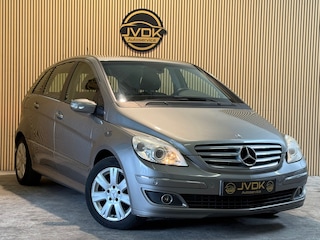 Mercedes-Benz B-klasse Mercedes B-Klasse AUTOMAAT/NAVI/TREKHAAK/PDC/XENON