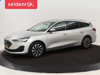 Ford Focus 1.0 EcoBoost Hybrid Titanium Style | Stoel & stuurverwarming | Camera | Full LED | Carplay | Climate control | Navigatie | Park Assist | Getint glas