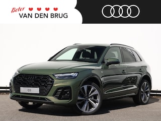 Audi Q5 S edition 55 TFSI e 299pk quattro | Luchtvering | Panoramadak | assistentie tour | Assistentie parking | Privacy glas |