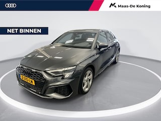 Audi A3 Sportback 35 TFSI S edition · Apple/Android Car Play · Camera · P-Sensoren · Park Assist · Navi · Zwart Optiek Plus · 17'' Inch · Garantie t/m 30-05-2028 of 100.000km