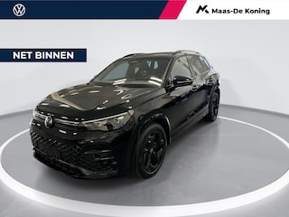 Volkswagen Tiguan 1.5 eTsi 150pk DSG R-Line Business · Apple/Android Car Play · Elek. Trekhaak · Navi · Stoel&Stuurverwarming · Camera · 19'' Inch ·