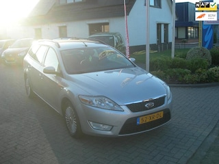 Ford Mondeo Wagon 2.0-16V Trend