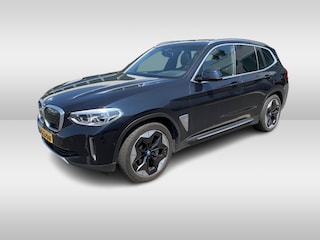 BMW iX3 High Executive 80 kWh / Trekhaak / Panoramadak / 360Camera / Head-up / 20'' / Leder / Harman Kardon / Navigatie / Memory seats / Dodehoek / DAB / Stoelverwarming / Cruise Control Adaptief