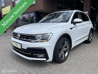 Volkswagen Tiguan 1.4 TSI R-LINE*PANO*NAVI*360-CAMERA*ACC*