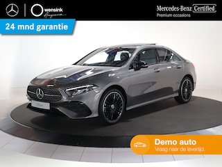 Mercedes-Benz A-klasse 250 e AMG Line | Nightpakket | Panoramadak | LED | Sfeerverlichting | 19-Inch | MBUX