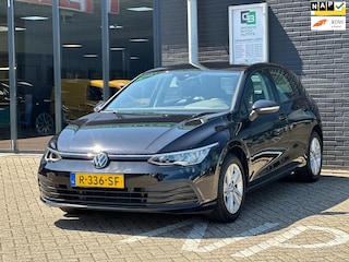 Volkswagen Golf 1.0 TSI Life/1STE EIG/SEWEERVERLICHTING/APP-CONNECT/NWE MODEL/NL-AUTO NAP!!