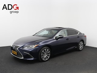 Lexus ES 300h Business Line | Stuurwielverwarming | Blind Spot Monitor | Schuif-/kanteldak | DAB+