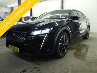 Peugeot 408 130pk Allure Pack 130 EAT8 Automaat|Navigatie|Camera