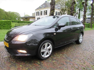 Seat Ibiza ST 1.2 TSI Chill Out Plus Ecc Cruisecontrol Navigatie Pdc Lm Velgen***Dealer Onderhouden***Apk t/m 12-8-2025***