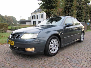 Saab 9-3 Sport Sedan 1.8t Linear Automaat Ecc Cruisecontrol Leer Stoelverwarming Pdc Xenon Lm Velgen Trekhaak ***Youngtimer***