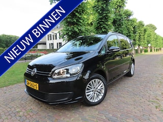 Volkswagen Touran 1.2 TSI Edition BlueMotion 7 Persoons Ecc Cruisecontrol Navigatie Pdc Isofix Lm Velgen ***BTW Auto***Apk t/m 25-6-2026***