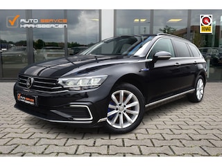 Volkswagen Passat Variant 1.4 TSI PHEV GTE Business | ACC | Camera | Memory |