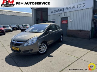 Opel Corsa 1.4-16V Cosmo