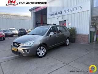 Kia Carens 2.0 CVVT X-ecutive