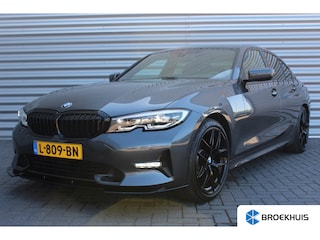 BMW 318I 156PK HIGH EXECUTIVE AUTOMAAT / NAVI / LEDER / CLIMA / FULL-LED / PDC / 19" LMV / CAMERA / KEYLESS / UNIEK / 1E EIGENAAR !!