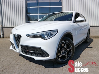 Alfa Romeo Stelvio 2.0 T AWD Camera | Rondom PDC