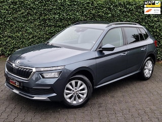 Skoda Kamiq 1.0 TSI 110PK DSG Ambition automaat / Trekhaak wegklapbaar / Stoelverwarming / Cruise control / Camera en sensoren