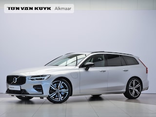 Volvo V60 T8 AWD Twin Engine R-Design / Trekhaak / Head Up / Harman Kardon / Stoel+stuur+achterbankverwarming / BLIS / Dab+ / Elektr. bed. stoelen met geheugen
