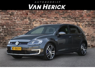 Volkswagen Golf 1.4 TSI GTE Connected Series | 5-Deurs | NAV | Airco | Automaat