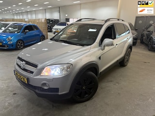 Chevrolet Captiva 3.2i Executive / AUTOMAAT / NAVI MULTIEMEDIA / RIJDT SCHAKELT GOED