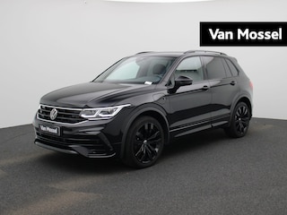 Volkswagen Tiguan 1.4 TSI eHybrid R-Line | 245 PK | Plug-In Hybride | Black Style | Suzuka Velgen | Digital Cockpit | Stoel en Stuurwiel Verwarming | Navigatie | Trekhaak| Achteruitrijcamera