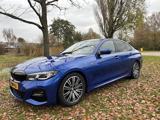 BMW 320i Business Edition Plus M-Sport Bj2022