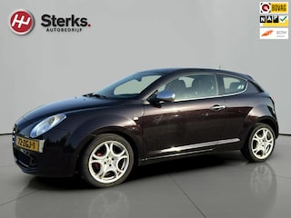 Alfa Romeo Mito 0.9 TwinAir Distinctive E.C.C. CLIMAAT LEDER NAVI 17"LM VELGEN