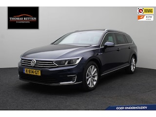 Volkswagen Passat Variant 1.4 TSI GTE Connected Series Plus 2016 Panoramadak | Virtual | Camera | Navigatie | Bluetooth | Climate control | Cruise control | Trekhaak | PDC | LED Xenon | Massagestoel | Stoelverwarming | Elektrische ramen + spiegels