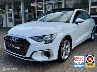 Audi A3 Sportback 35 TFSI S edition Panodak, Leer, Camera, Lm..