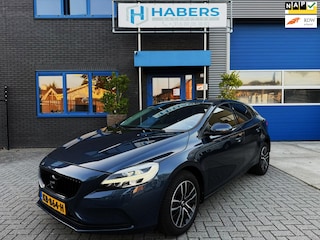 Volvo V40 1.5 T2 Momentum 122PK|Origineel NL|AUT|Full Led|Trekhaak|StoelVW|Carplay|Camera|Climate|Cruise|PDC|Navigatie|Digital