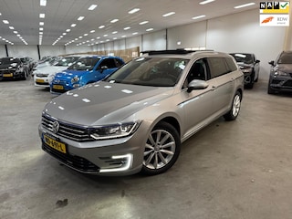 Volkswagen Passat Variant 1.4 TSI GTE Connected / PANORAMADAK / VIRTIAL COCPIT / DEALER ONDERHOUDEN