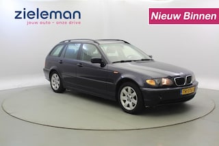 BMW 318i Touring Executive Automaat - Navi, Cruise, Trekhaak, Stoelverw.
