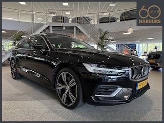 Volvo V60 2.0 T6 Recharge AWD Inscription, Pano, Adaptive, HUD, 360cam