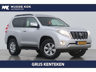 Toyota Land Cruiser 3.0 D-4D-F VX High Roof Blind Van | Grijs Kenteken | Automaat | Trekhaak | Camera | Cruise Controle | Treeplanken