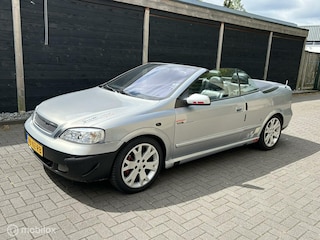 Opel Astra Cabriolet 2.2-16V