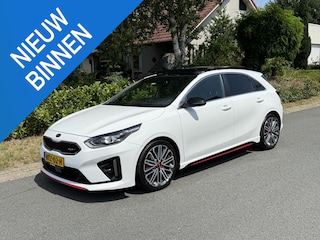 Kia Ceed 1.6 T-GDi GT 204PK Automaat•Pano•JBL