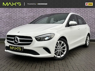 Mercedes-Benz B-klasse 250 Premium Progressive | Panoramadak | Widescreen | Achteruitrijcamera | Stoelverwarming | Trekhaak | Cruise Control | LED Koplampen | Navigatie |