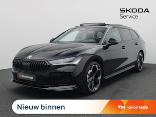 Skoda Superb Combi 1.5 TSI PHEV Sportline Business 204PK DSG Pano-Schuifdak, Matrix LED-verlichting, Achteruitrijcamera, Keyless, Side Assist, Memorystoel, Adaptieve Cruise Controle, Stoel-Stuurverwarming, Trekhaak, 19" LM Velgen