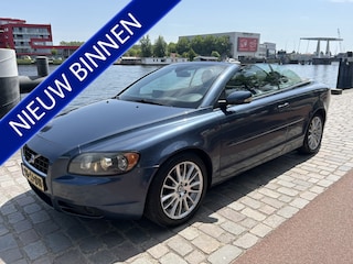 Volvo C70 Convertible 2.4i Momentum Automaat Navi Leder