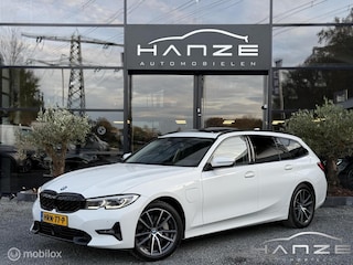 BMW 3-serie Touring 330e High Executive|Pano|Laser|HUD