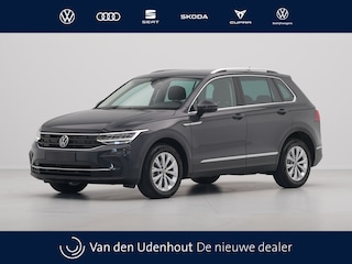 Volkswagen Tiguan 1.5 TSI 130pk Life Navi via App Clima Pdc Acc Side Assist