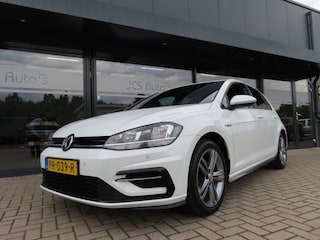 Volkswagen Golf 1.5 TSI Highline R-Line Ecc Navi Adapt Cruise 2017